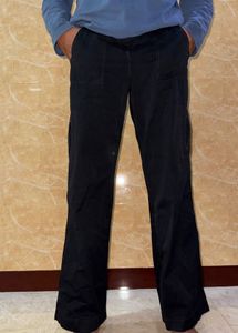 Black colour bell bottom original cargo pant