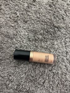 Too Faced Born This Way Super Coverage Concealer