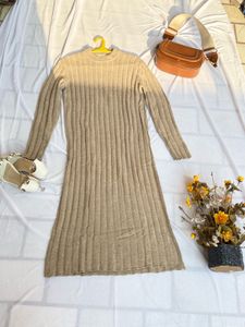 Ribbed Knit Midi Dress