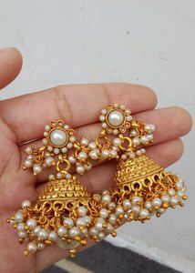 Pearl Drop Earrings