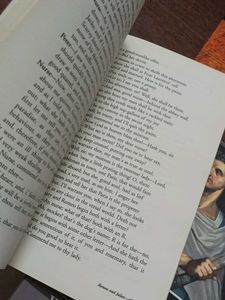 Shakespeare International Bestseller Literature