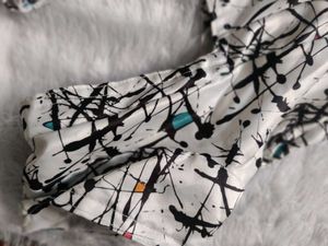 customize floral Patterned White top