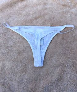 H&amp;M White Thong Panty – Size XS