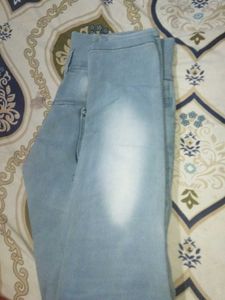 High Waisted Jeans