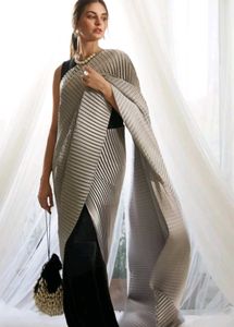 Pleated Saree - Silver &amp; Black