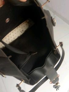 Handbag