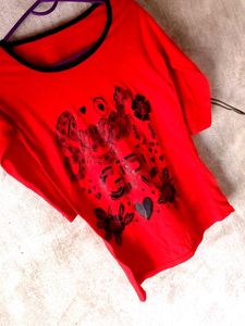 Red &#34;Super Girl&#34; Graphic Tee