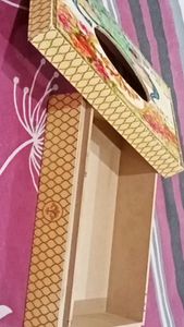 tissue box
