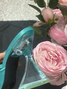 Zara heel