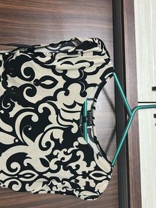 Chic Patterned Dress