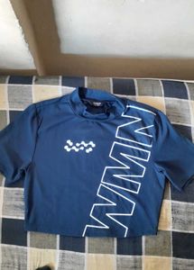 SHEIN Navy Graphic Crop Top