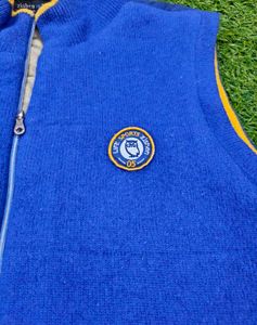 Stylish Blue Sleeveless Jacket