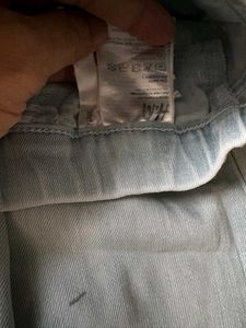 H&amp;M kids Ripped Denim Jeans(torn)
