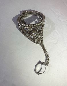 🔥 Hand Chain