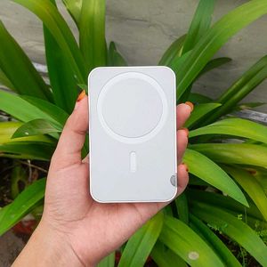 Gizmore 10000mAh MagSafe Power Bank | 20W Fast