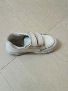 Kids White Casual Shoes