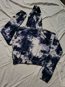 Tie-Dye Jogger Sweatpants with tshirt( M Size)