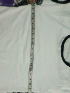 Round Neck White Tshirt