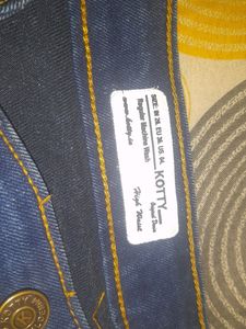 Kotty Straight Dark Blue Jeans
