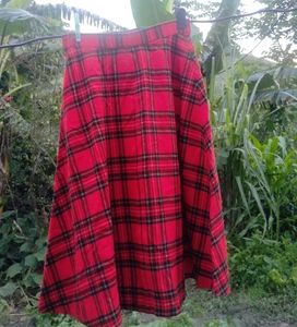 Korean Plaid Skirts ♥️🖤