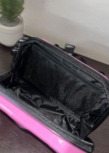 Pink Geometric Hard Case