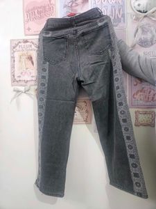 Stylish Patterned Wide Leg Jeans