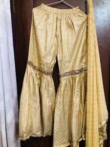 garara/farara kurta dupatta suit