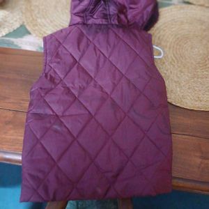 Girls&#39; Puffed Sleeveless Jacket with Hood (4-6yrs)