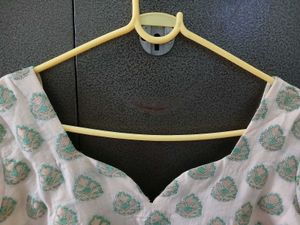 Green Floral Kurta With Free Gift