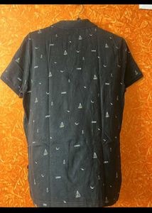 Tate  Black Print Classic  Shirt 👕