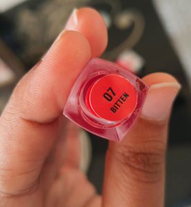 Insight Lip Gloss-07 Bitten