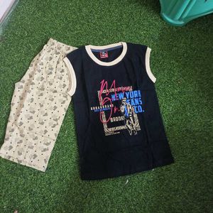 Boys' Graphic T-Shirt & Pants Set