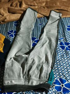 Boy&#39;s Grey Casual Pants