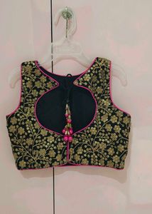 Stunning Pink Saree With Blouse (4-5year)