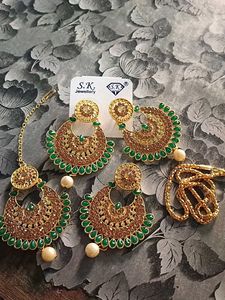 Necklace Set
