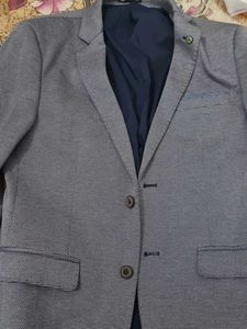Textured Blazer - Modern Fit