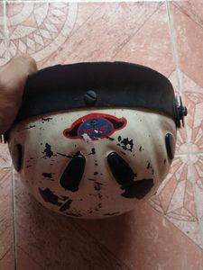 Helmet..😍
