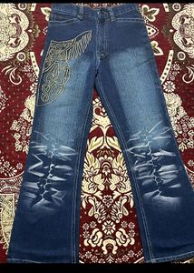 Good Quality And Attractive Blue Jeans For Boys