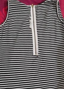 Black And White Strips Top
