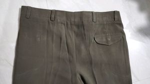 Olive Green Sequal Pleared Trousers