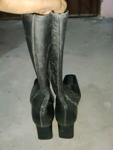 Elegant Pure Leather Beautiful Black Long Shoes