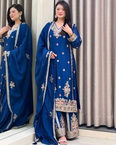 New Standard Beautiful Pakistani Dress Full Stitch