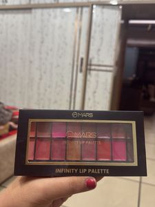 Mars Lip Palette