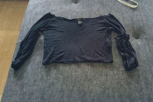 Black Crop Full Sleeves Top