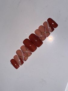 Brown Swirl Press On Nails
