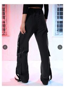 Trendy Black Cargo Jeans - High Rise Straight Fit