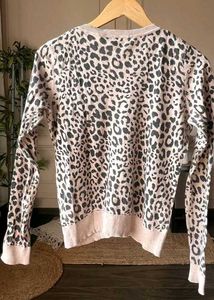 Animal Print Cardigan.. 😜 Price Drop 💧