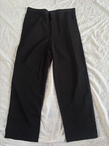 🙀😎Asthetic Black Trouser