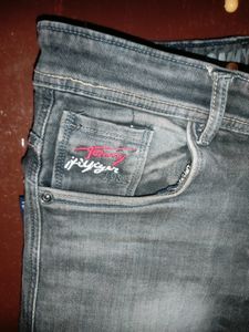Tommy Hilfiger Jeans For Men.
