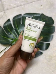 Aveeno Daily Lotion ( Travel Size)